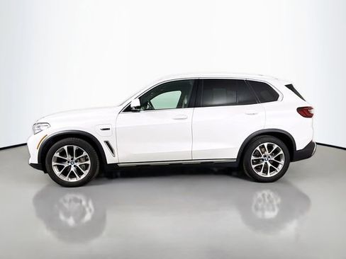 Used 2022 BMW X5 xDrive45e w/ Executive Package image 4