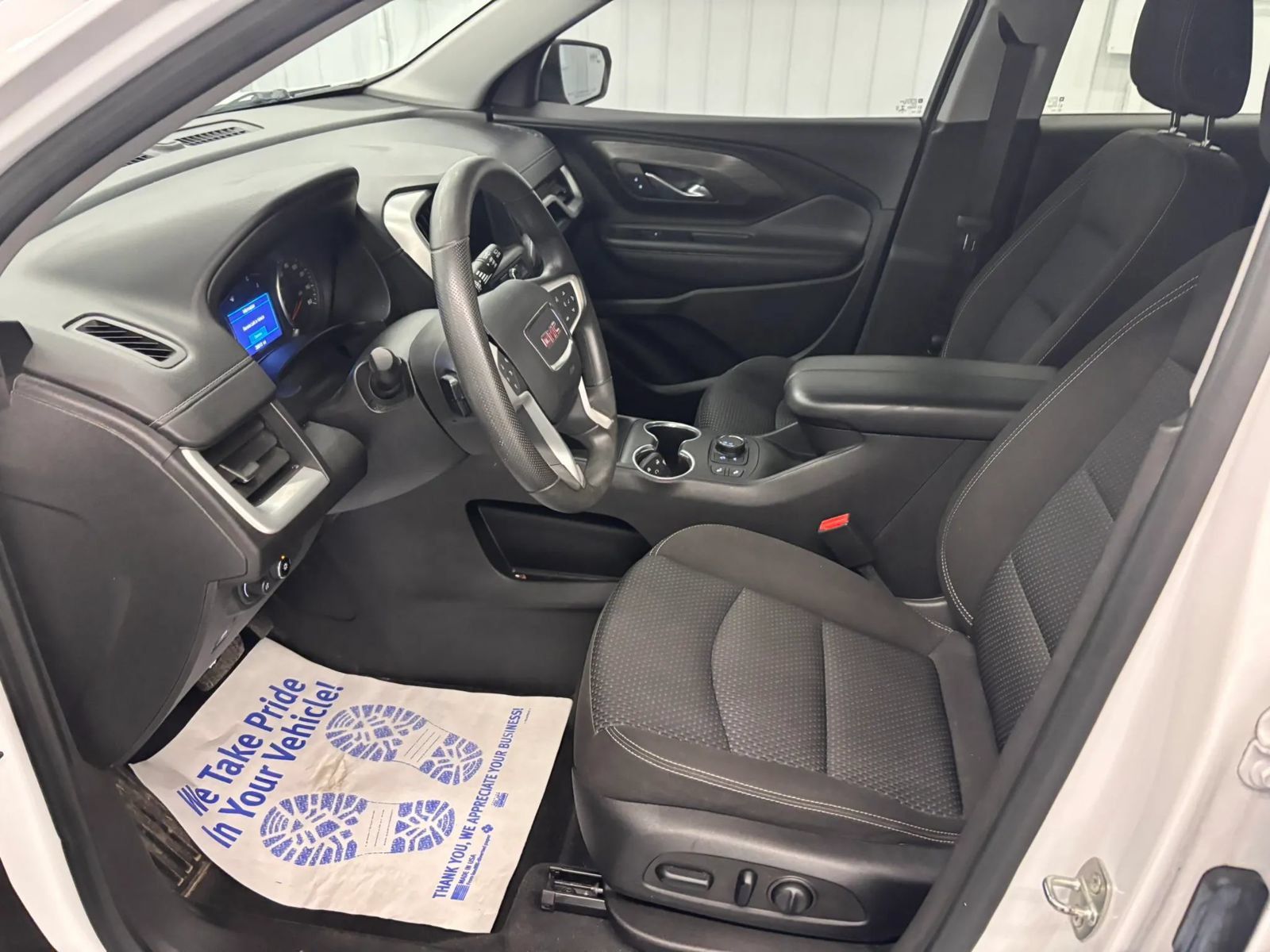 Used 2022 GMC Terrain SLE w/ Driver Convenience Package FWD image 36