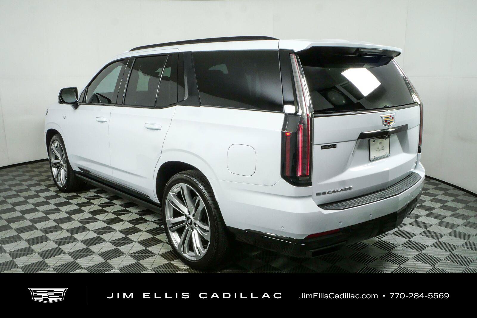 New 2026 Cadillac Escalade Sport w/ Touring Package AWD/4WD image 32