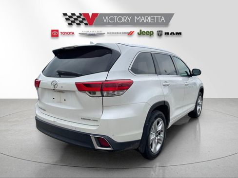 Used 2019 Toyota Highlander Limited image 4