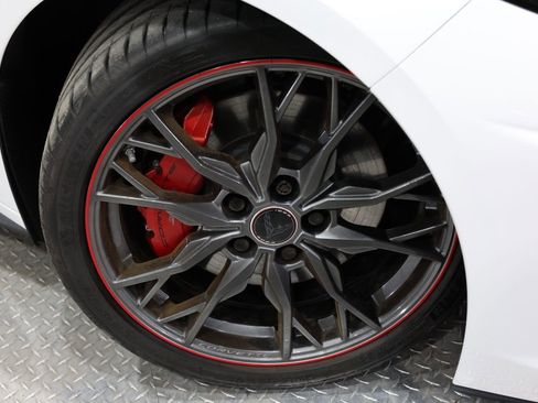 Used 2023 Chevrolet Corvette Stingray Premium Cpe w/ Z51 Performance Package image 21