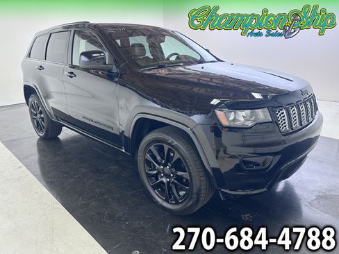 Used 2020 Jeep Grand Cherokee Altitude AWD/4WD image 1