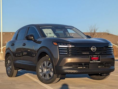 New 2026 Nissan Kicks S FWD image 2