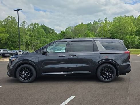 New 2026 Kia Carnival SX Prestige FWD image 2