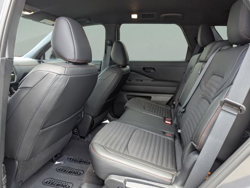 New 2026 Nissan Pathfinder Rock Creek AWD/4WD image 16