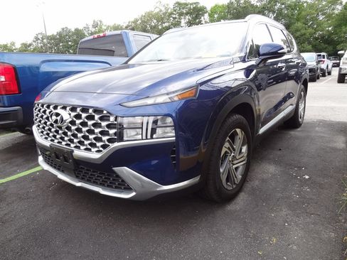 Used 2021 Hyundai Santa Fe SEL w/ Convenience + Premium Package FWD image 3
