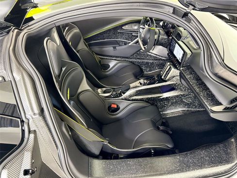 Used 2026 Aston Martin Valhalla AWD/4WD image 32
