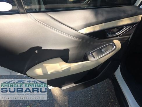 Certified 2025 Subaru Outback Limited image 21