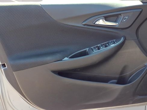 Used 2024 Chevrolet Malibu LT FWD image 13
