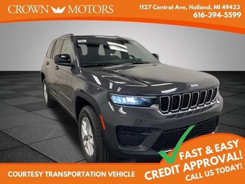 Used 2025 Jeep Grand Cherokee Laredo X w/ Luxury Tech Group I image 1