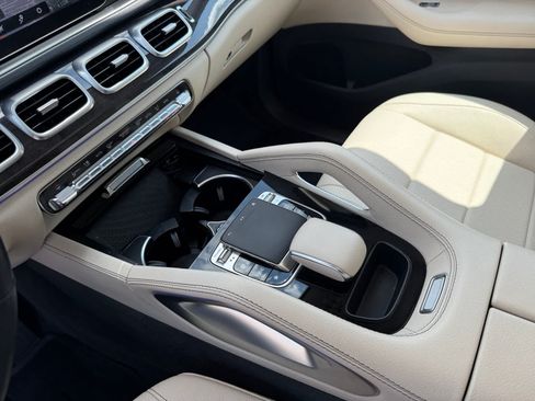 Certified 2020 Mercedes-Benz GLE 350 w/ Premium Package image 23