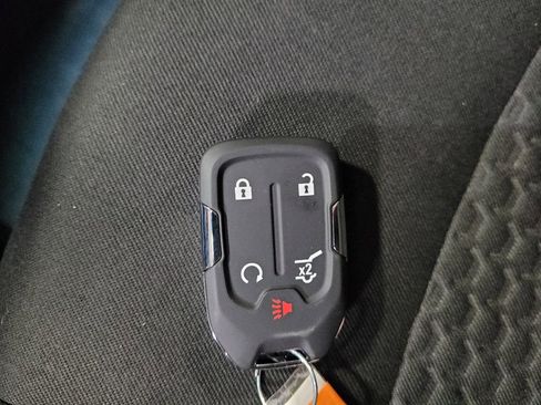 Used 2020 GMC Terrain SLE image 32