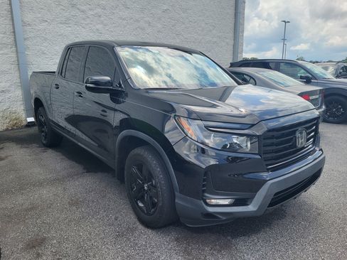 Used 2023 Honda Ridgeline Black Edition image 3