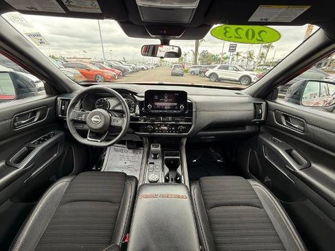 Certified 2023 Nissan Pathfinder Rock Creek image 15