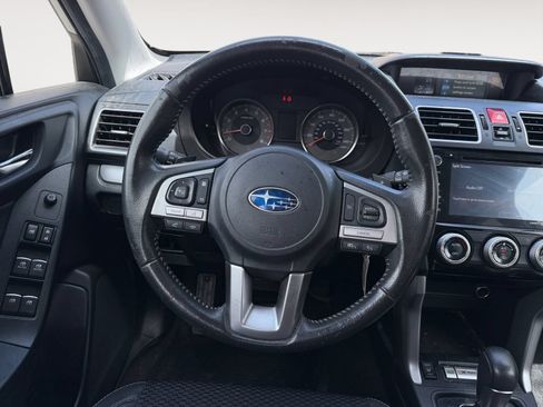 Used 2017 Subaru Forester 2.0XT Premium AWD/4WD image 12