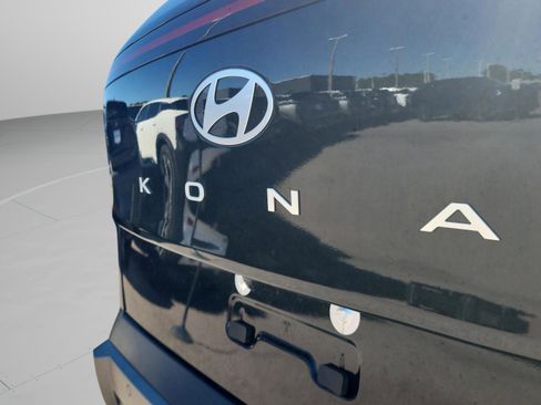 New 2026 Hyundai Kona Limited image 5