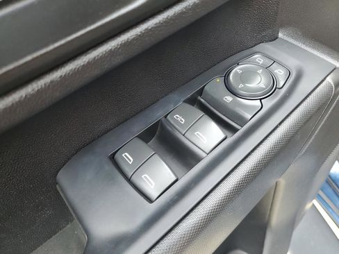 Used 2023 GMC Sierra 3500 Pro w/ Convenience Package image 29