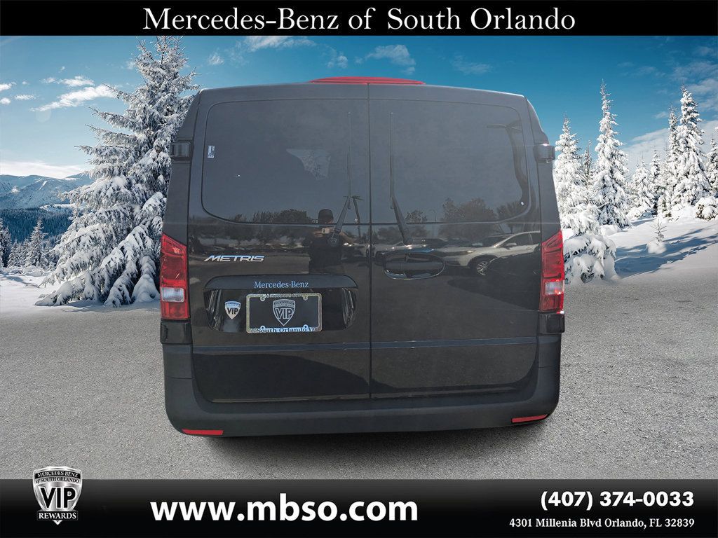 Used 2023 Mercedes-Benz Metris Passenger image 16