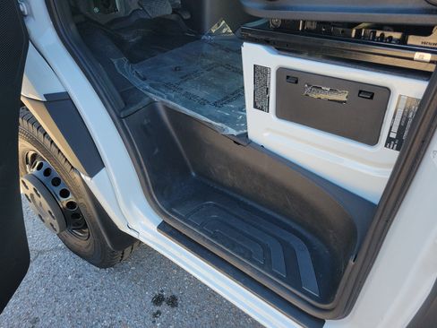 Used 2024 Mercedes-Benz Sprinter 3500 w/ Parking Package image 22