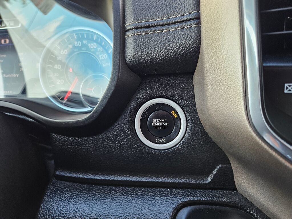 Used 2022 RAM 1500 Laramie AWD/4WD image 25