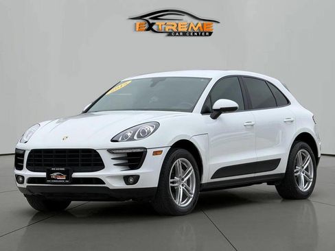 Used 2015 Porsche Macan S image 1