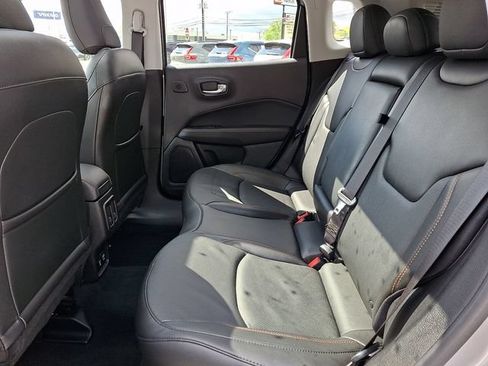 Used 2021 Jeep Compass Limited w/ Sun and Sound Group AWD/4WD image 10