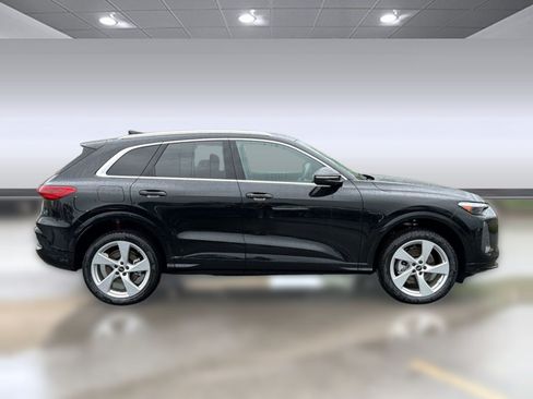 New 2026 Audi Q5 Premium AWD/4WD image 8