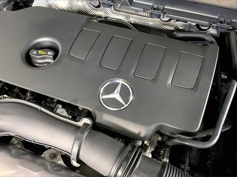 Used 2022 Mercedes-Benz A 220 A 220 image 32