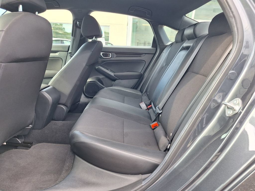 Used 2025 Honda Civic Sport image 10