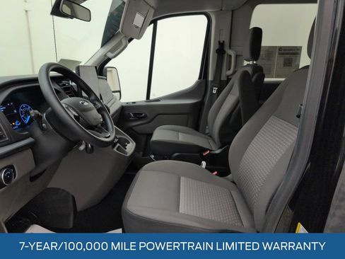 Used 2024 Ford Transit 350 XLT RWD image 4
