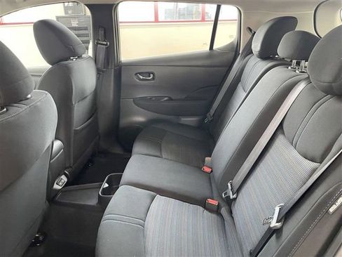 Used 2023 Nissan Leaf S image 17