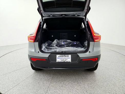New 2026 Volvo XC40 B5 Ultra w/ Protection Package Premier AWD/4WD image 15