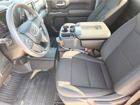 New 2024 GMC Sierra 2500 Pro w/ Convenience Package image 9