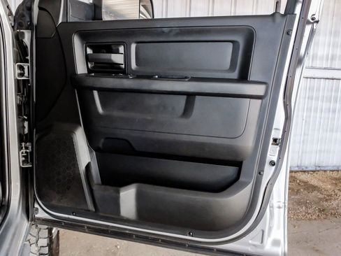 Used 2022 RAM 3500 Tradesman image 44