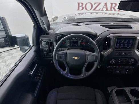 Used 2025 Chevrolet Silverado 2500 Custom w/ Custom Value Package AWD/4WD image 24