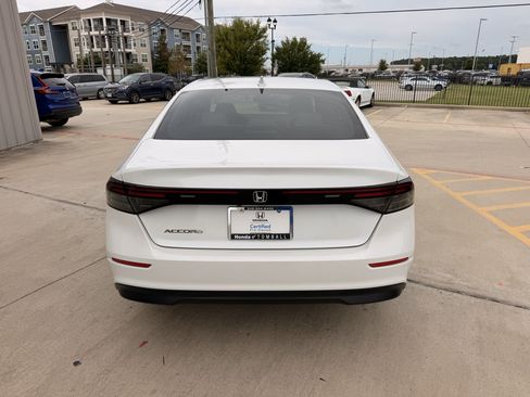 Certified 2024 Honda Accord LX image 7
