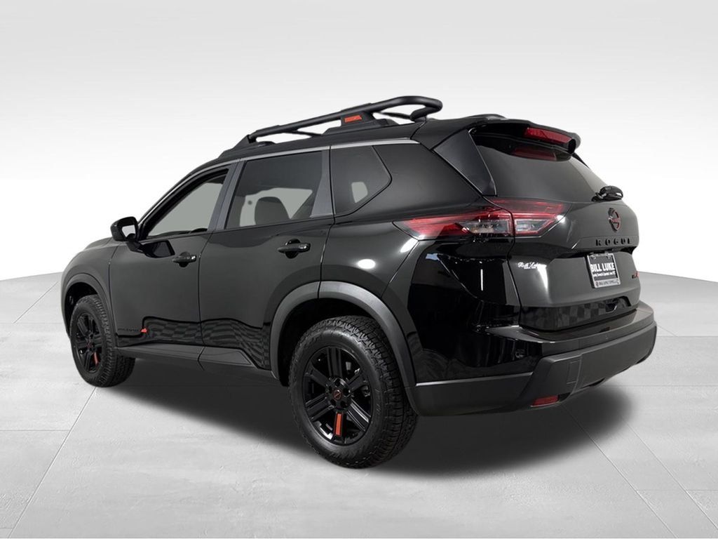 Used 2026 Nissan Rogue SV AWD/4WD image 9