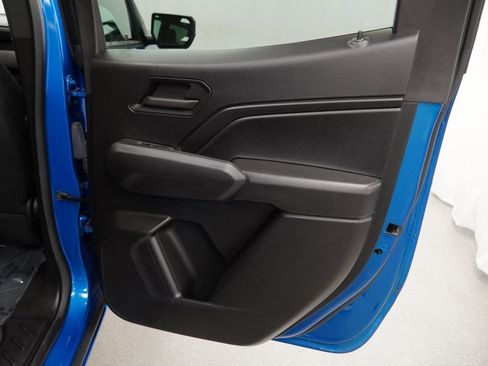 Used 2023 Chevrolet Colorado Trail Boss w/ Technology Package image 44