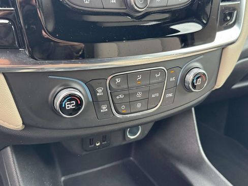 Used 2023 Chevrolet Traverse LS w/ Safety Package AWD/4WD image 31