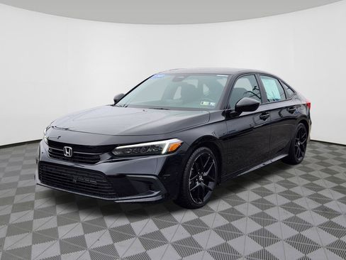 Certified 2022 Honda Civic Sport image 2