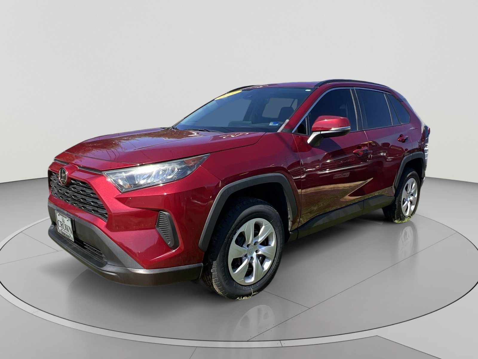 Used 2021 Toyota RAV4 LE AWD/4WD image 1