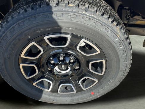 New 2026 Ford F250 Platinum image 14