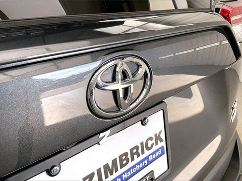 Used 2023 Toyota RAV4 XLE image 32