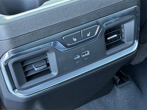 New 2026 GMC Sierra 2500 Denali w/ Denali Reserve Package image 14