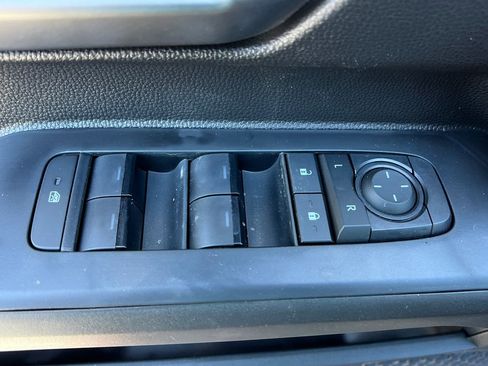 New 2026 Toyota Tacoma TRD Off-Road AWD/4WD image 12