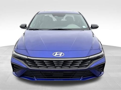 New 2026 Hyundai Elantra SEL Sport Premium FWD image 8