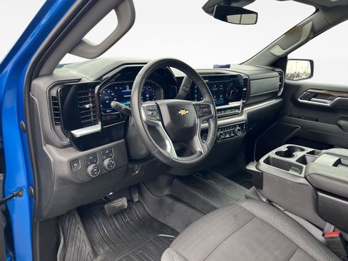 Used 2023 Chevrolet Silverado 1500 LT w/ Protection Package image 17