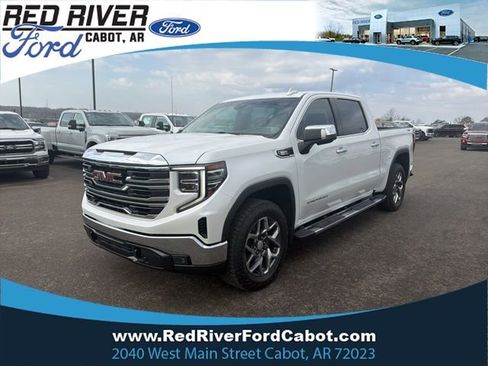 Used 2023 GMC Sierra 1500 SLT w/ SLT Premium Package image 1