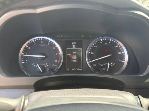 Used 2016 Toyota Highlander Limited FWD image 9