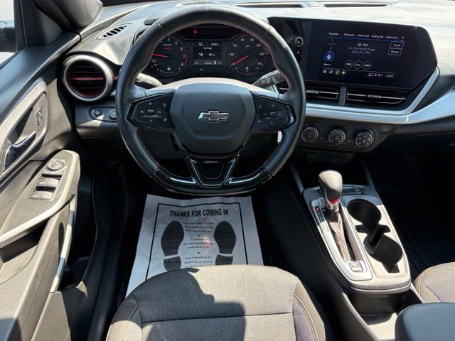Used 2024 Chevrolet Trax RS w/ Driver Confidence Package FWD image 13